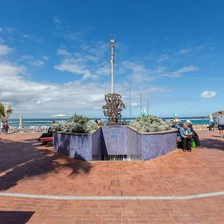 Flatguest - Cozy Apartment Las Palmas de Gran Canaria